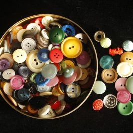 buttons-841621_640